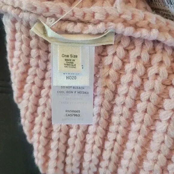 Tucker + Tate Girl's Pink Metallic Silver Acrylic Infinity Scarf - Picture 6 of 6